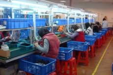 電子零件焊接-組裝線